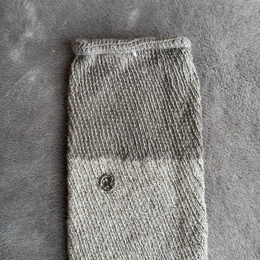 Lululemon Leg Warmers - Picture 2 of 3